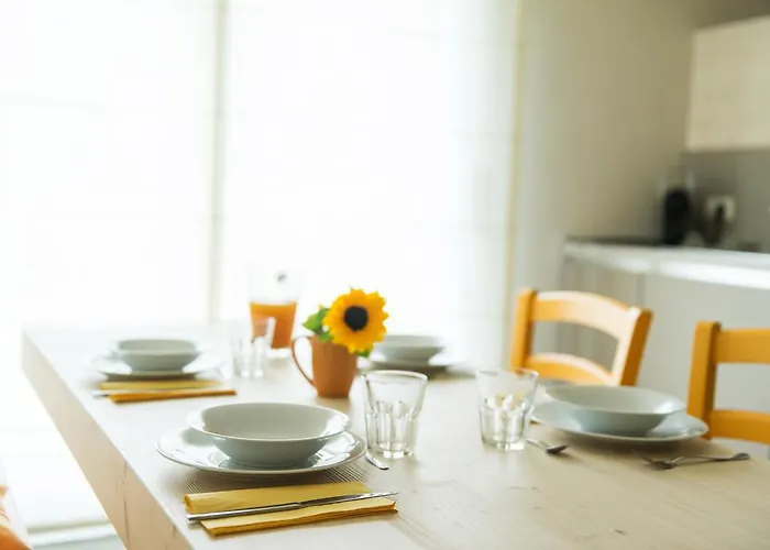 Quader Nidi Nel Kır Evi Bienno