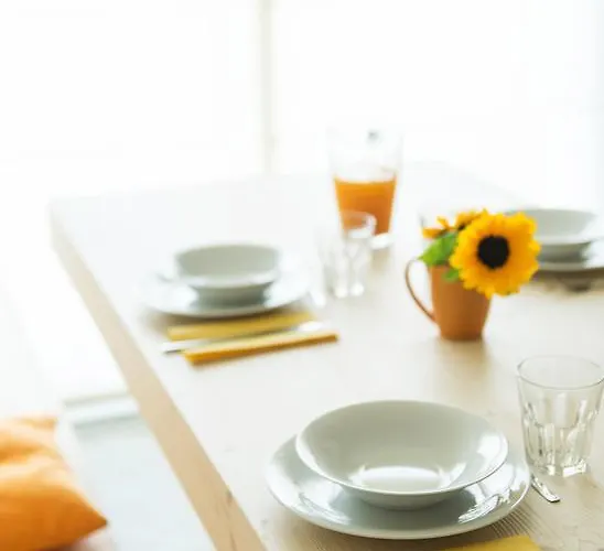 Quader Nidi Nel Kır Evi Bienno