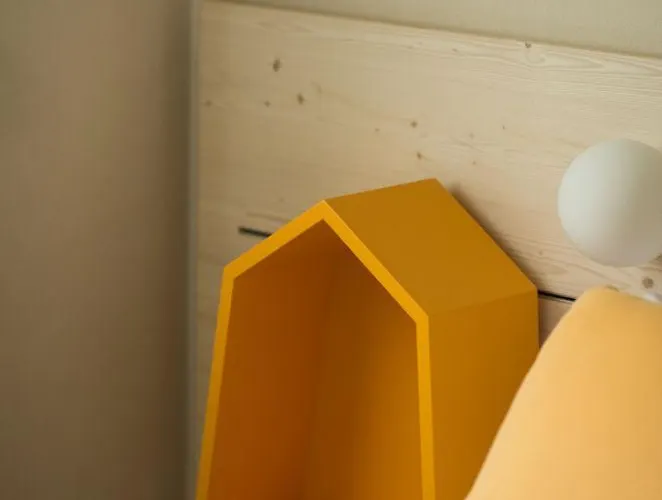 Quader Nidi Nel Kır Evi Bienno